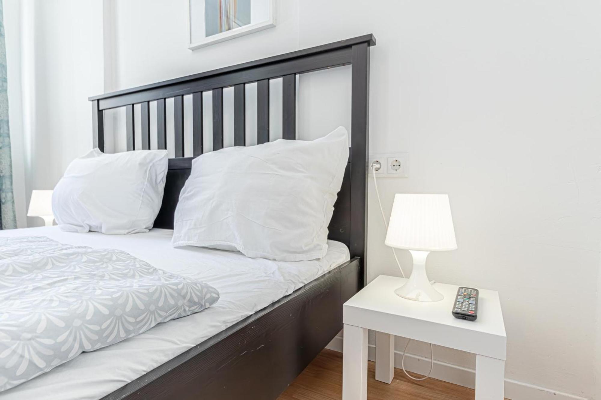 Appartamento Lovely Shared 6br With Garden Near Danube & Millenium *